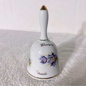 Vintage White Purple Flower With Gold Trim Winnipeg  Ceramic Souvenir Bell